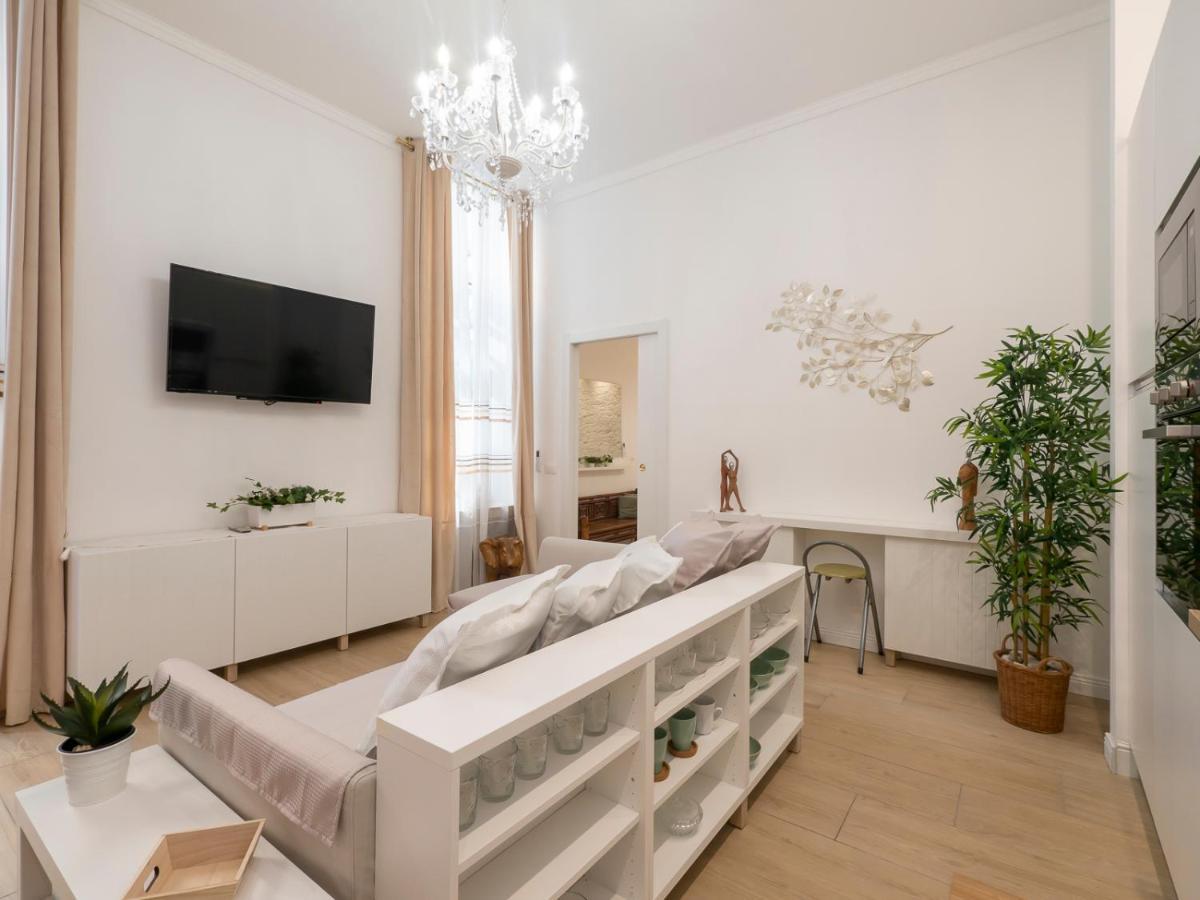 דירות מילאנו White Loft Near Duomo Orti 14 מראה חיצוני תמונה